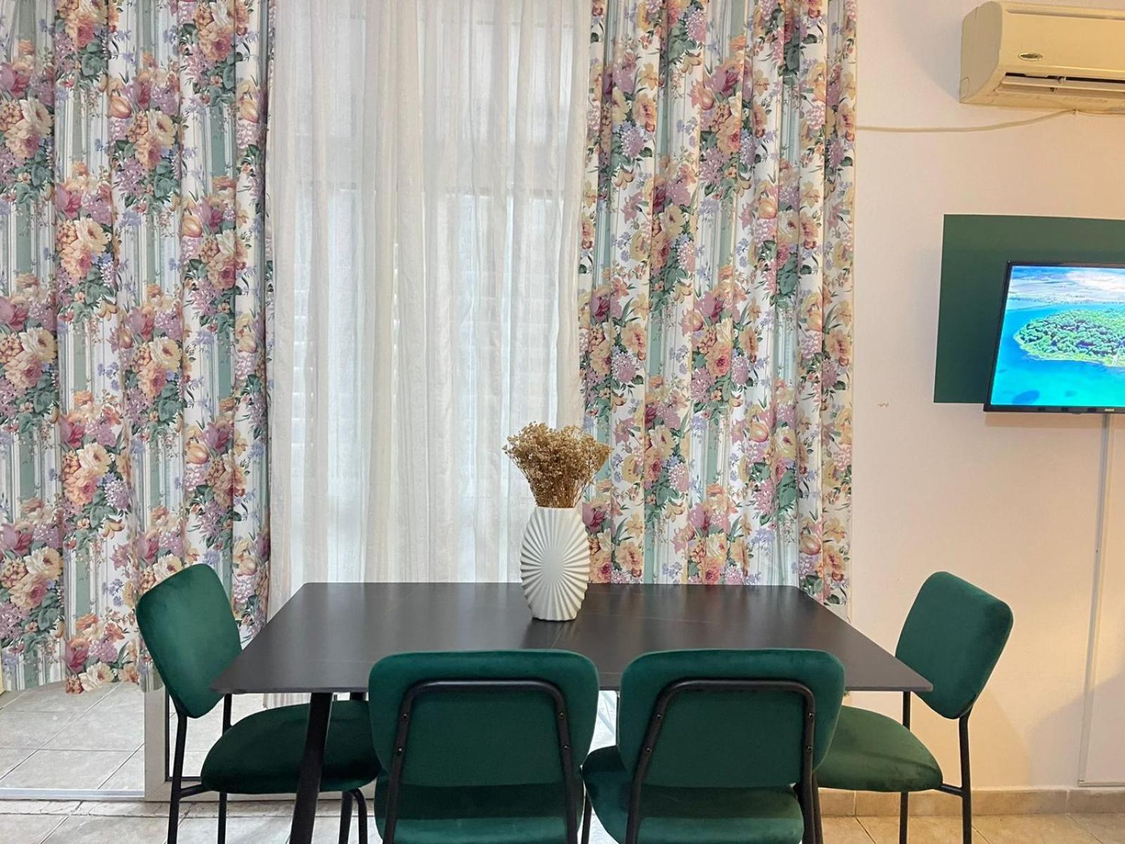 Top Central Apartment Tiranë Ngoại thất bức ảnh