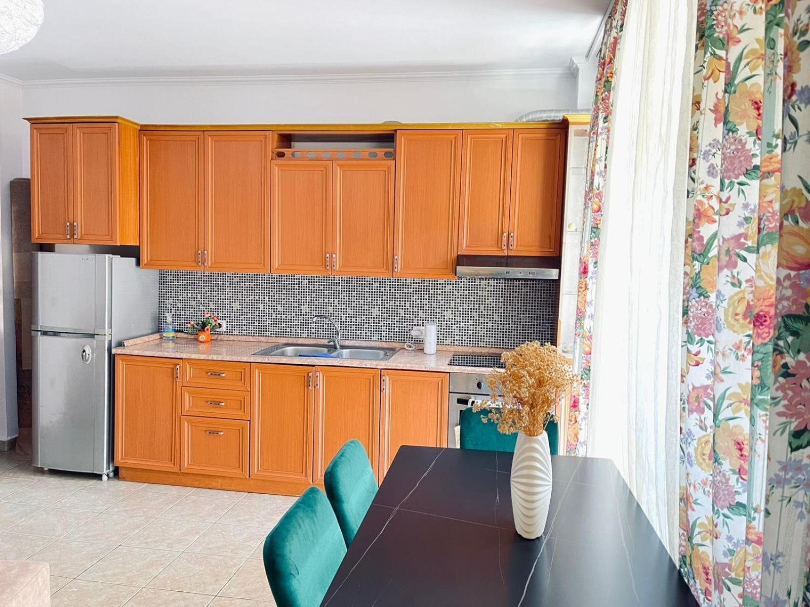 Top Central Apartment Tiranë Ngoại thất bức ảnh